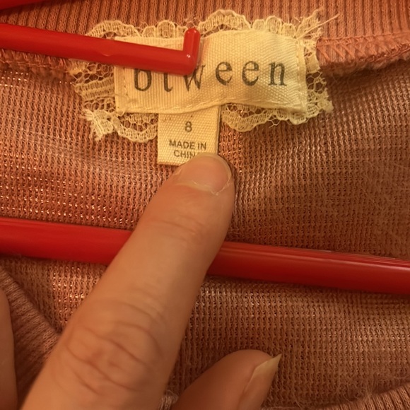 Very fashionable and cute - Picture 3 of 3